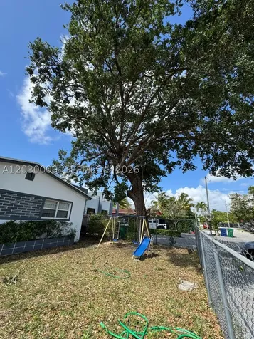 1226 NE 112th Street Miami FL 33161