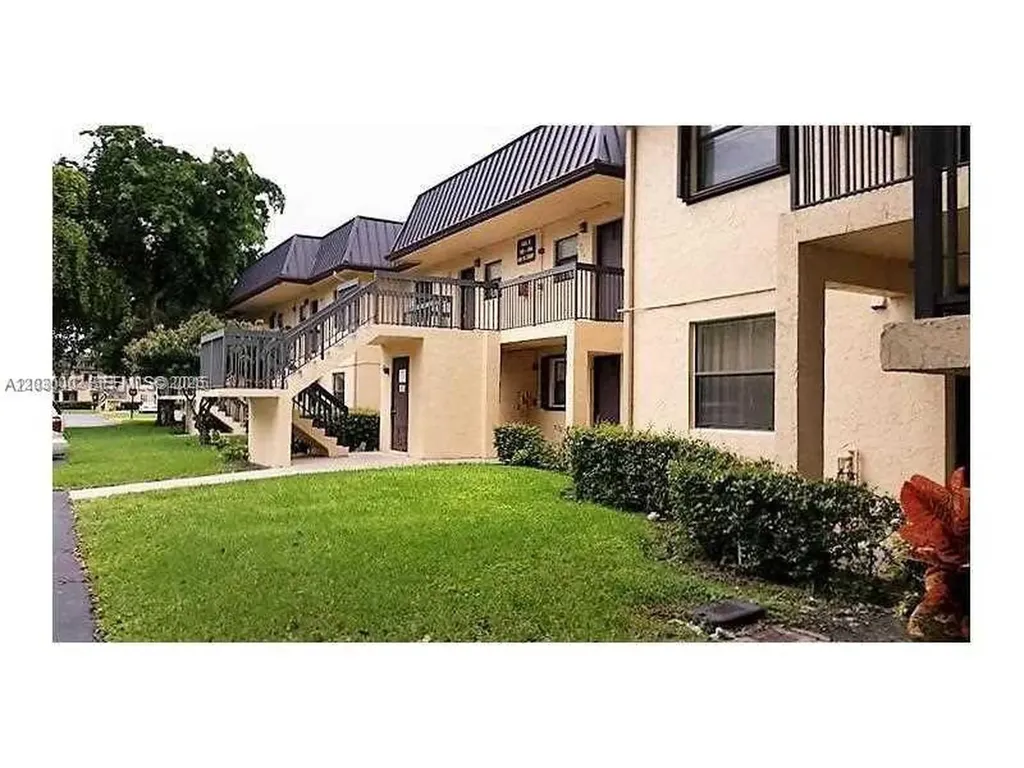 9117 NW 1st Court Pembroke Pines FL 33024