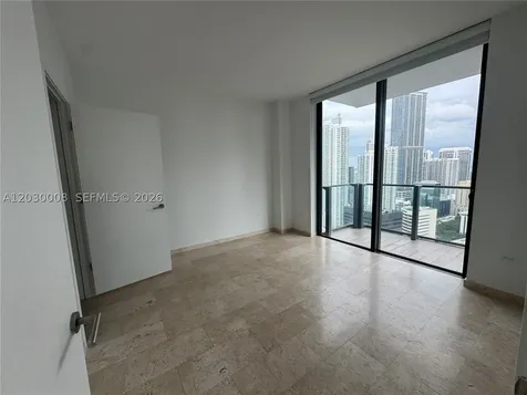 68 SE 6th Street Miami FL 33131