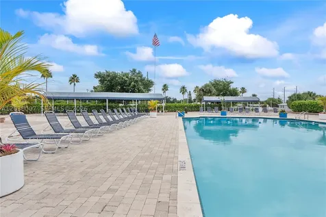 5530 SW 32nd Terrace Dania Beach FL 33312
