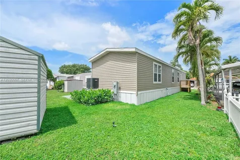 5530 SW 32nd Terrace Dania Beach FL 33312