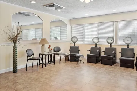 5530 SW 32nd Terrace Dania Beach FL 33312