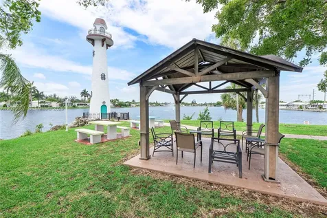 5530 SW 32nd Terrace Dania Beach FL 33312