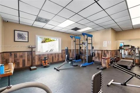 5530 SW 32nd Terrace Dania Beach FL 33312