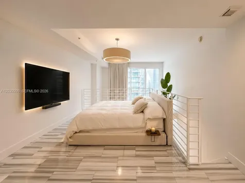 60 SW 13th Street Miami FL 33130