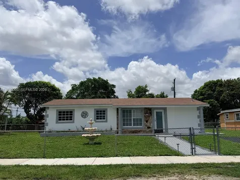 3222 NW 182nd Street Miami Gardens FL 33056