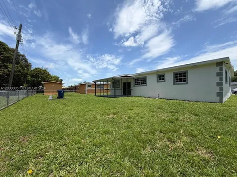 3222 NW 182nd Street Miami Gardens FL 33056
