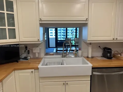 4900 N Ocean Boulevard Lauderdale By The Sea FL 33308