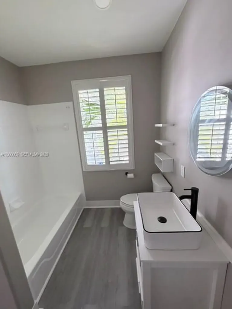 1125 Satinleaf Street Hollywood FL 33019