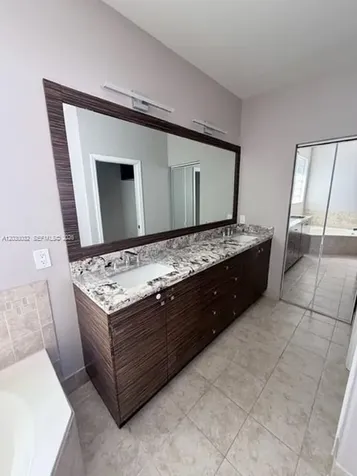 1125 Satinleaf Street Hollywood FL 33019