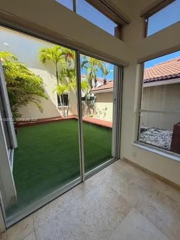 1125 Satinleaf Street Hollywood FL 33019