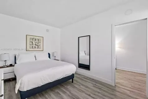 7325 Carlyle Avenue Miami Beach FL 33141