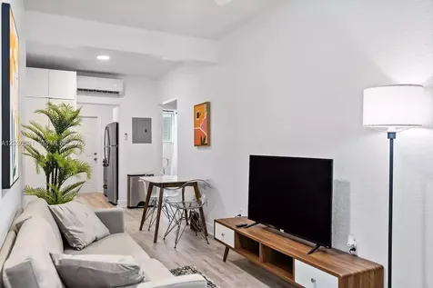 7325 Carlyle Avenue Miami Beach FL 33141