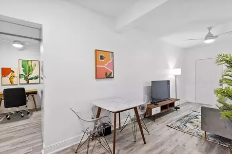 7325 Carlyle Avenue Miami Beach FL 33141