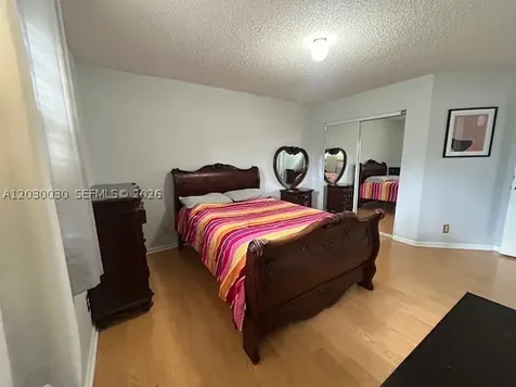 965 SW 102nd Terrace Pembroke Pines FL 33025