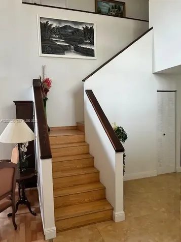 965 SW 102nd Terrace Pembroke Pines FL 33025