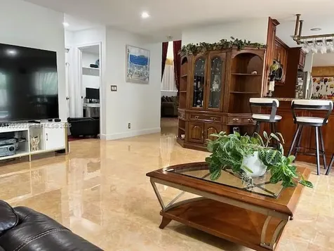 965 SW 102nd Terrace Pembroke Pines FL 33025