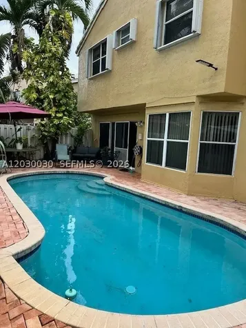 965 SW 102nd Terrace Pembroke Pines FL 33025