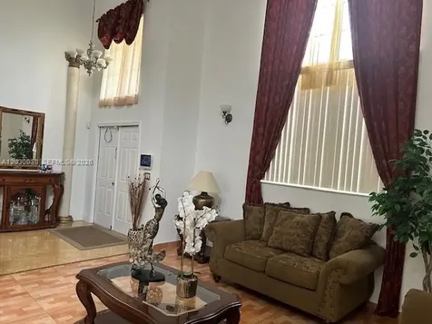 965 SW 102nd Terrace Pembroke Pines FL 33025