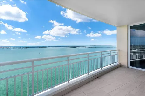808 Brickell Key Drive Miami FL 33131