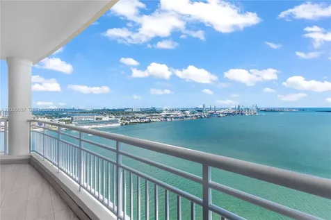 808 Brickell Key Drive Miami FL 33131