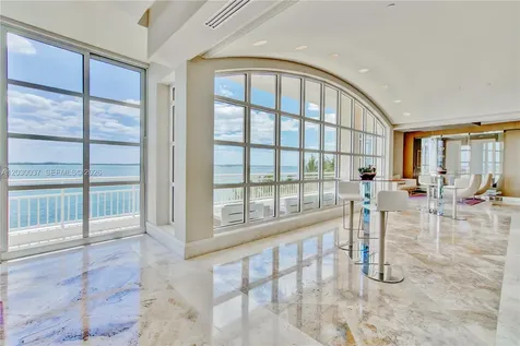 808 Brickell Key Drive Miami FL 33131