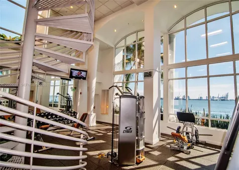 808 Brickell Key Drive Miami FL 33131