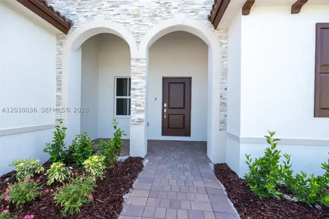 2485 SE 29th Drive Homestead FL 33035