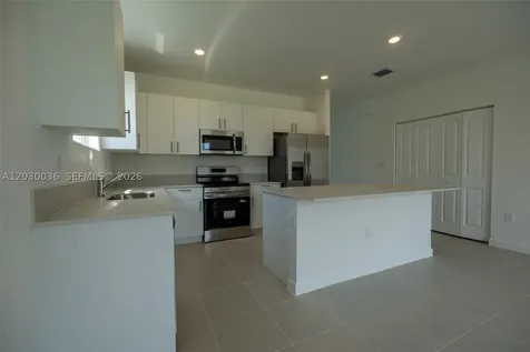 2485 SE 29th Drive Homestead FL 33035