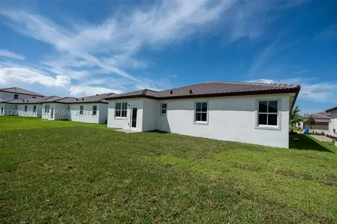 2485 SE 29th Drive Homestead FL 33035