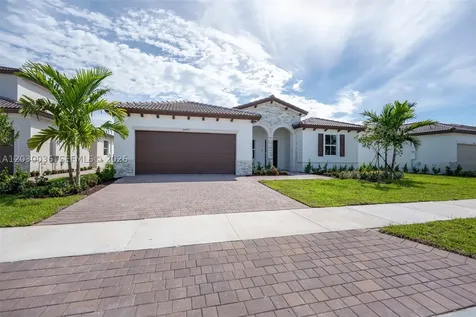 2485 SE 29th Drive Homestead FL 33035