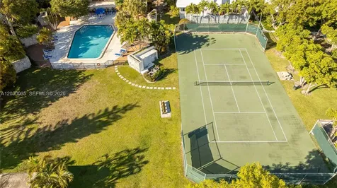 210 Sea View Drive Key Biscayne FL 33149