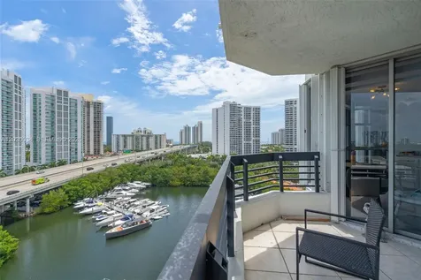 3500 Mystic Pointe Drive Aventura FL 33180