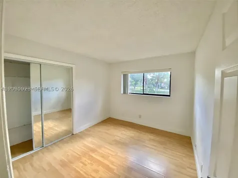 159 Lakeview Drive Weston FL 33326
