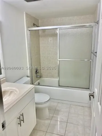 159 Lakeview Drive Weston FL 33326