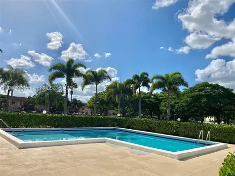 159 Lakeview Drive Weston FL 33326