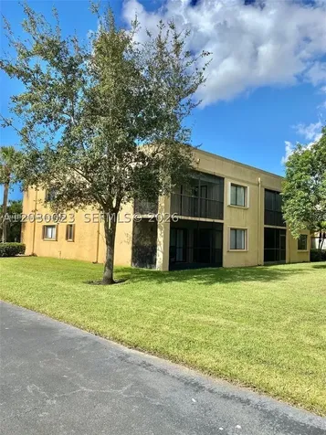 159 Lakeview Drive Weston FL 33326