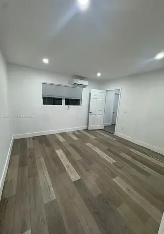 5860 NW 193rd Street Hialeah FL 33015