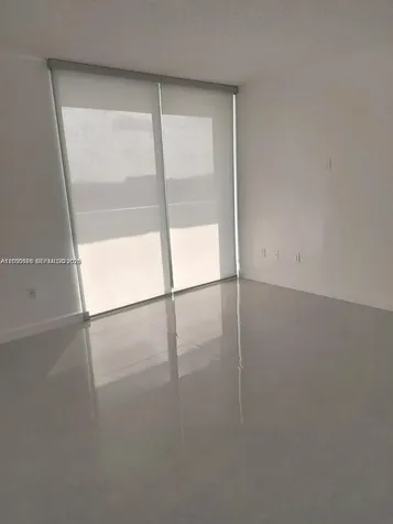 5077 NW 7th Street Miami FL 33126