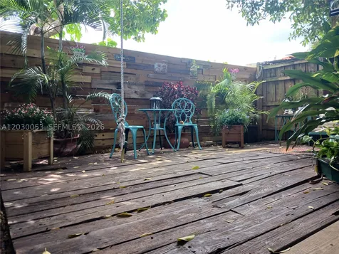 2635 SW 34th Court Miami FL 33133