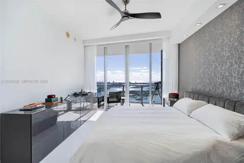 1100 Biscayne Boulevard Miami FL 33132
