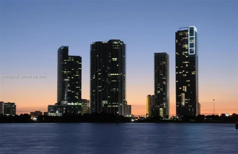 1100 Biscayne Boulevard Miami FL 33132