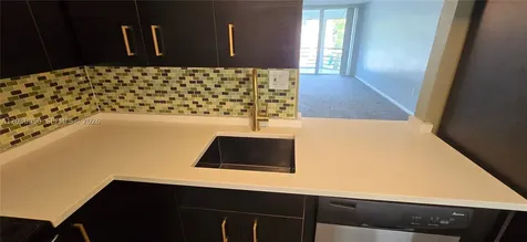 1201 NE 191st Street Miami FL 33179