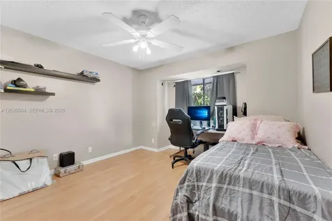 3541 NW 99th Terrace Sunrise FL 33351