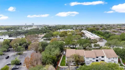 3541 NW 99th Terrace Sunrise FL 33351