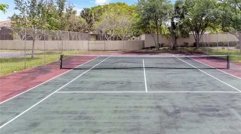 3541 NW 99th Terrace Sunrise FL 33351