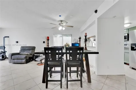 3541 NW 99th Terrace Sunrise FL 33351