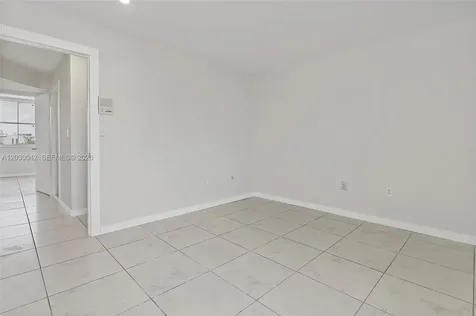 8631 NW 4th Terrace Miami FL 33126