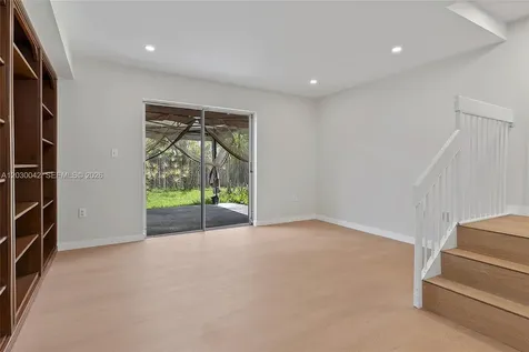 8631 NW 4th Terrace Miami FL 33126