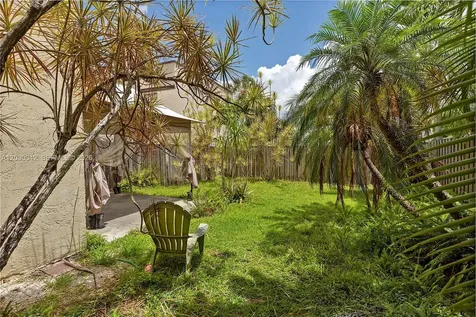 8631 NW 4th Terrace Miami FL 33126